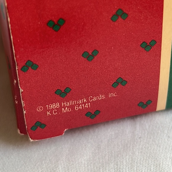 COPY - Vintage 1988 Olympic Santa Claus Go for the Gold Christmas tree ornament… - Picture 16 of 16